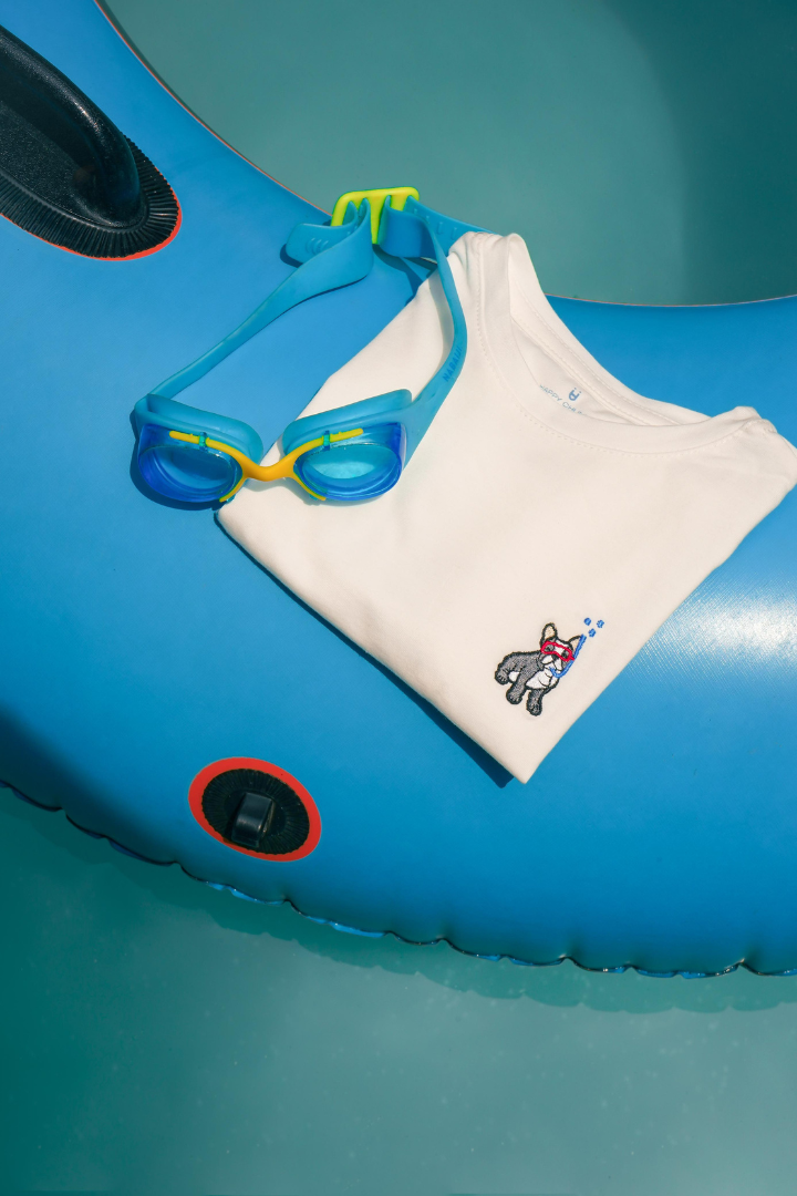 Scuba Frenchie Tee